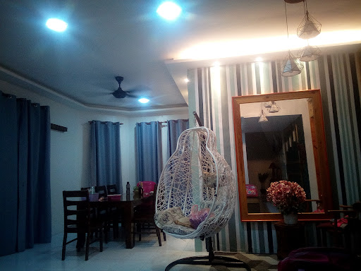 NR Partition and Ceiling