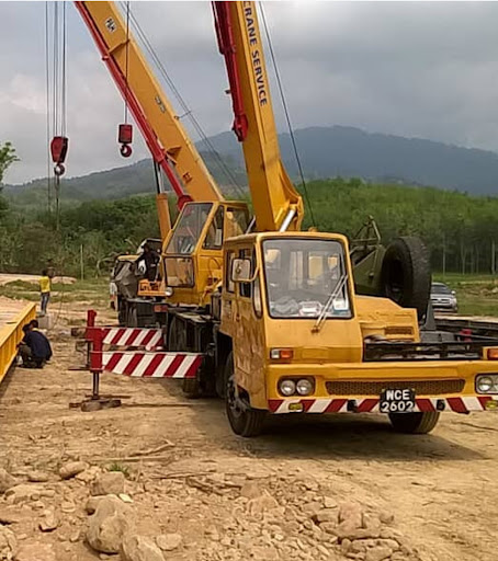 LKF CRANE SERVICE