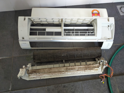 Hairie aircond dan wiring