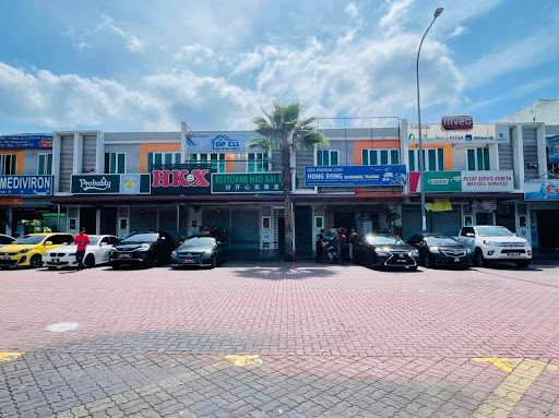 Puncak Renovasi Sdn Bhd (Top Cll Renovation Works)