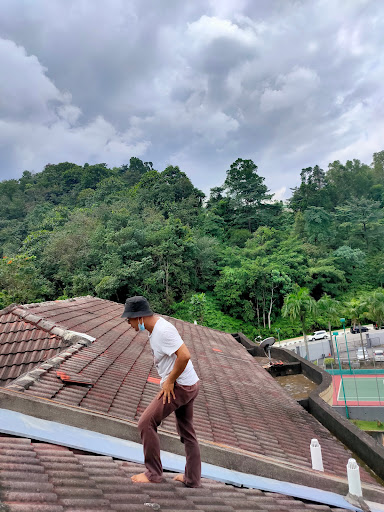 MSI PLUMBER , ROOF SPECIALIST AND HOUSE RENOVATION
