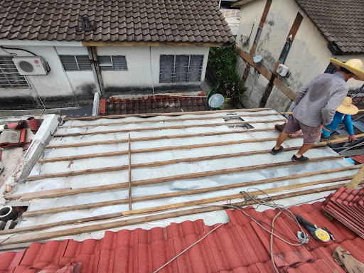 MR ROOF SDN BHD