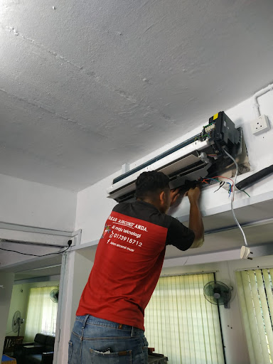 SERVIS AIRCOND RUMAH (ALMAJUTEKNOLOGI)