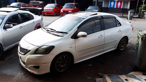 EK SUNROOF GARAGE SKUDAI
