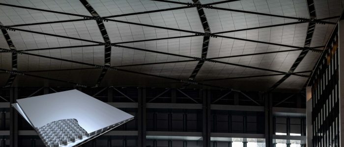 Mega Ceiling Trading: Platform Pelabur Pintar untuk Strategi Pasaran Efisien