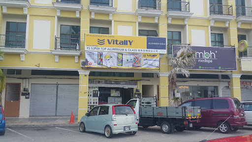 YS Super Top Aluminium & Kaca – Panel Premium Tahan Lama untuk Reka Bentuk Moden