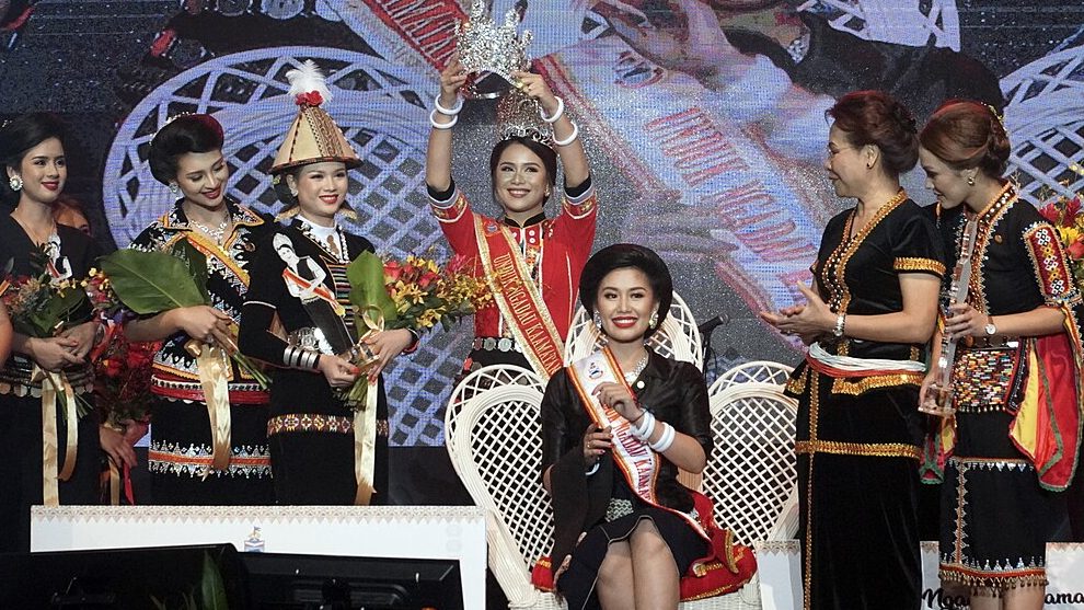 Gambar Kim Chok (Matunggung) – Pemandangan Menakjubkan di Puncak Gunung dengan Panorama Alam Memukau