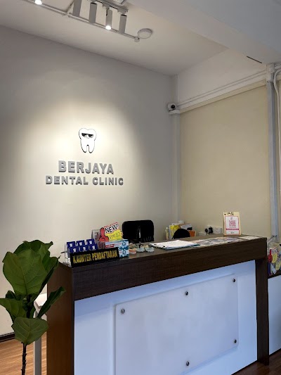 Klinik Pergigian Berjaya – Rawatan Gigi Profesional, Teknologi Terkini, Harga Berpatutan