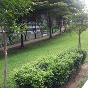 Jaya Cemerlang Yard: Inspirasi Reka Bentuk Taman Moden dengan Perabot Luar & Hiasan Bergaya