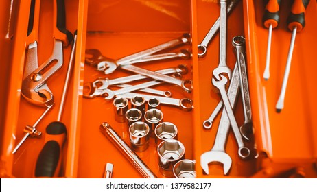 DIY Perkakasan Oren: Alat & Projek Kreatif untuk Rumah