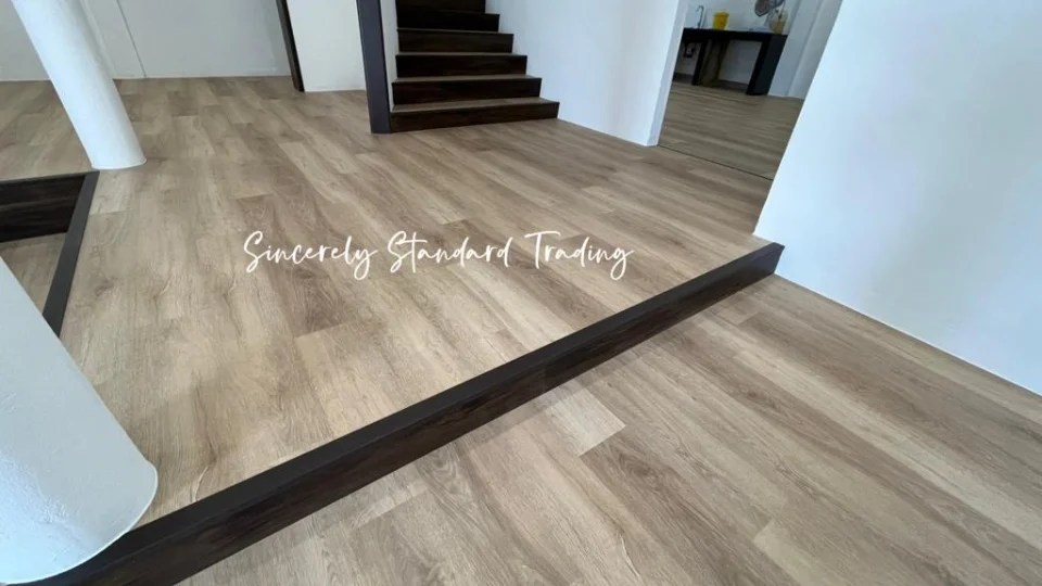 Pakar Lantai di Kuching – Kualiti Tinggi, Reka Bentuk Moden & Perkhidmatan Profesional