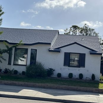 Pemasang Shingle Profesional RC Roofing & Painting Sdn Bhd – Perkhidmatan Bumbung & Cat Berkualiti