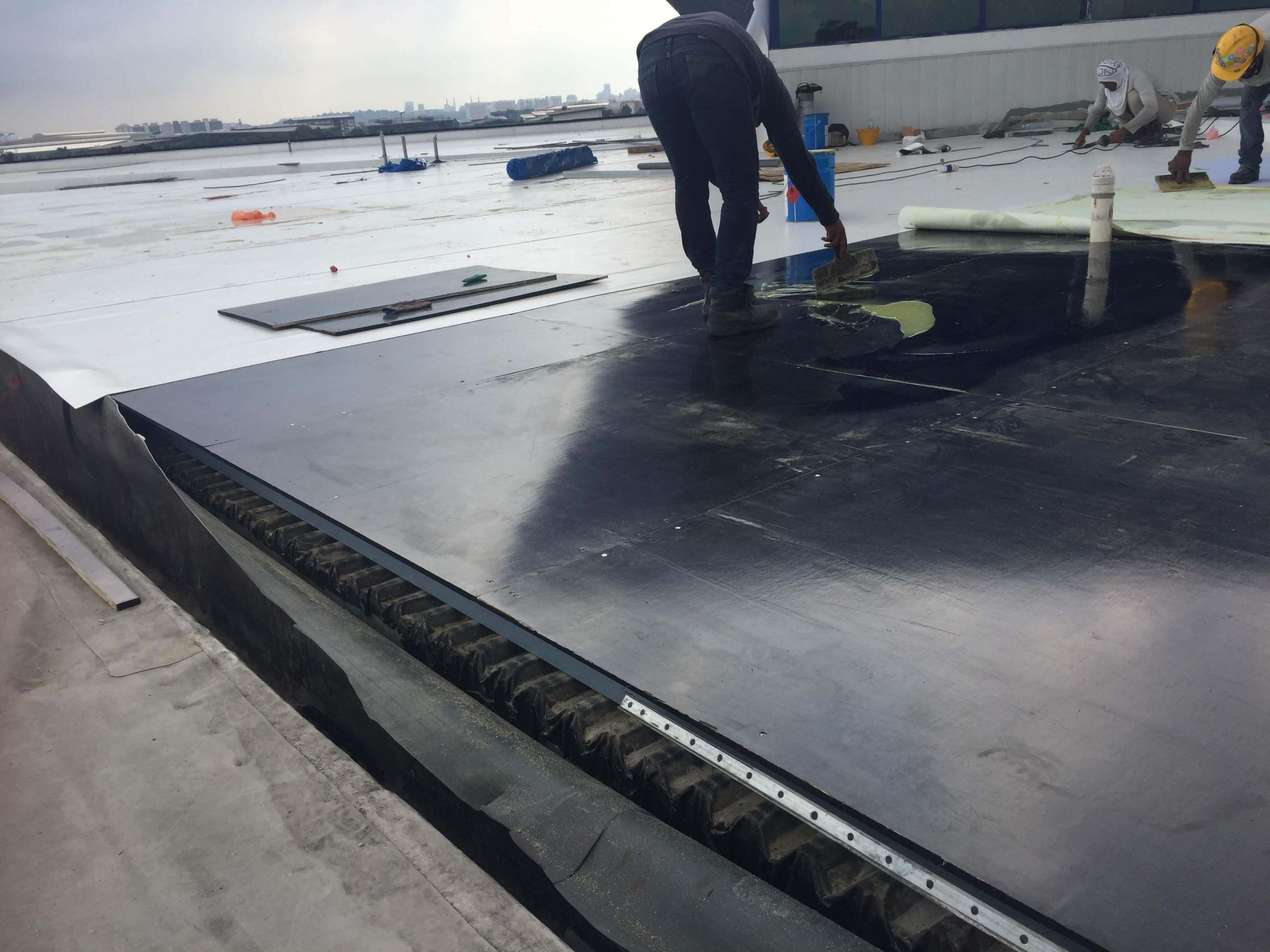 WaterproofingHero – Solusi Kalis Air Terbaik untuk Rumah & Bangunan