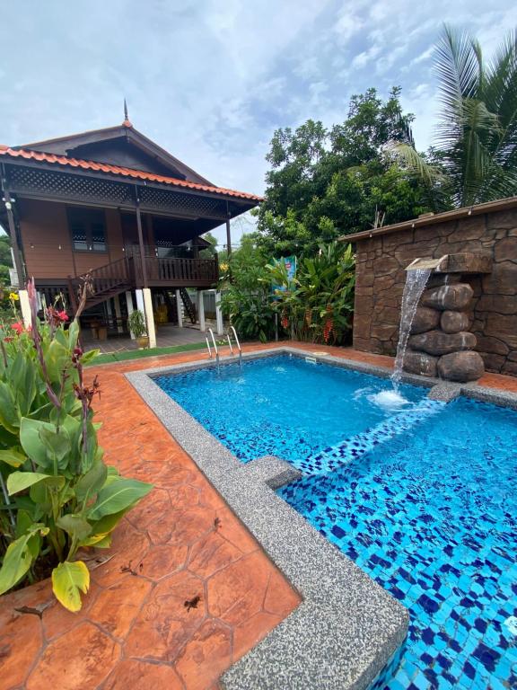 Homestay Inap Nekmi Kuala Terengganu – Kolam Renang & Penginapan Murah