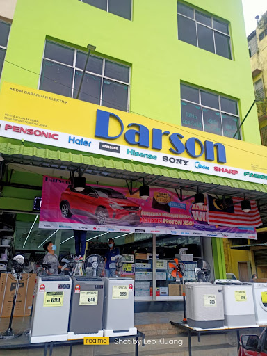 Gambar Darson di Simpang Renggam – Pemandangan Bandar & Kehidupan Tempatan