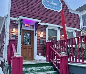 Kafe Bosphorus Istanbul – Pemandangan Menakjubkan, Kopi Sedap, Suasana Romantis di Tepi Selat
