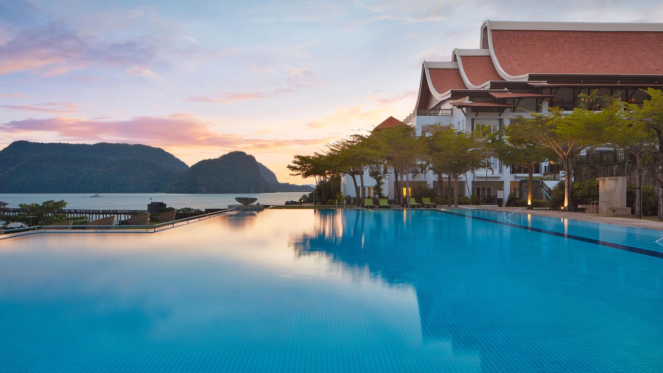 The Westin Langkawi Resort & Spa – Resort Mewah Pantai & Spa untuk Percutian di Langkawi